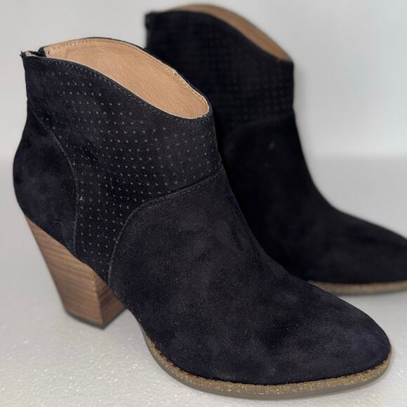 Adam Tucker ankle boots - Picture 1 of 10